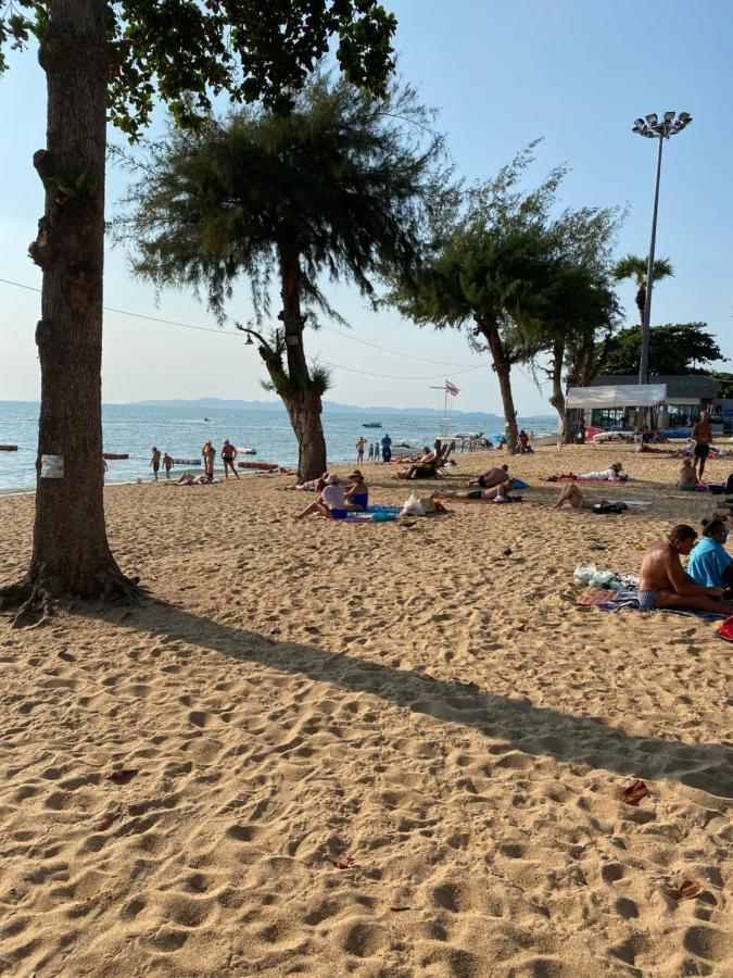 Jomtien Beach Hostel & Guesthouse エクステリア 写真