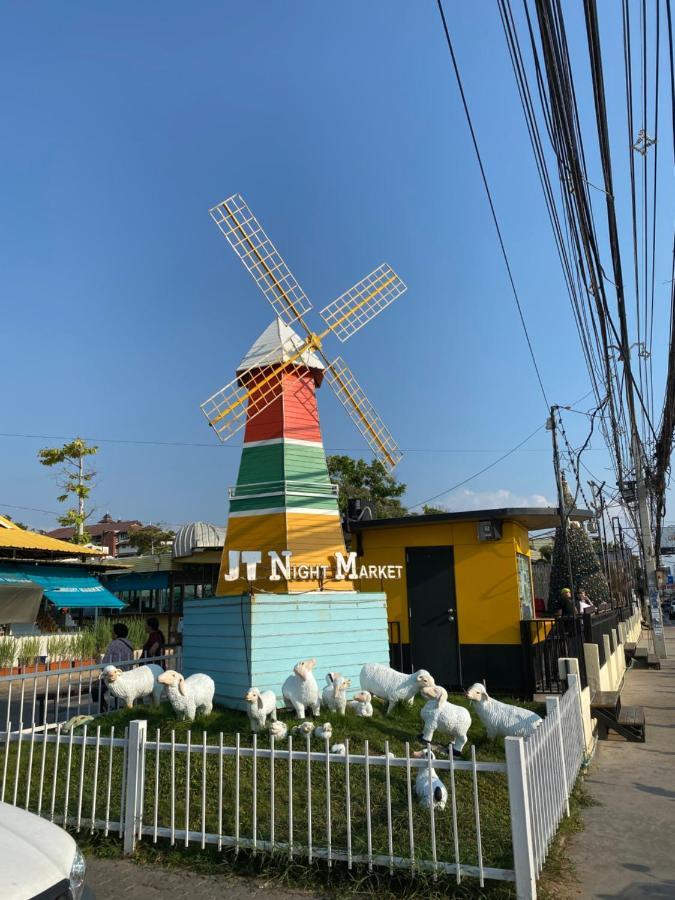 Jomtien Beach Hostel & Guesthouse エクステリア 写真